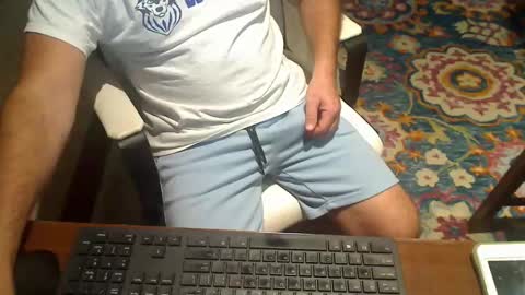 Snapshot of miamiwrestler chatting on 04.21.26 miamiwrestler online show from 04.21.26