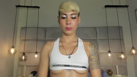 Mia Morgann online show from 01.18.25