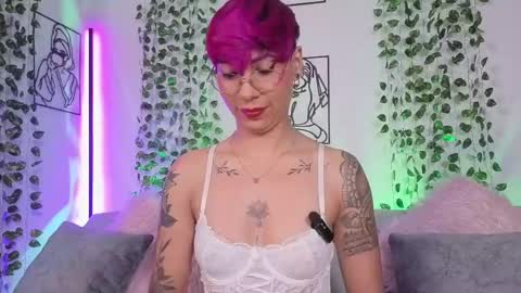 Snapshot of miamorgann chatting on 04.19.26 Mia Morgann online show from 04.19.26
