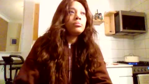 MiaMuffn online show from 04.05.26