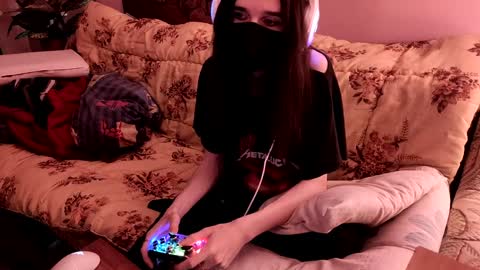 Kristien online show from 01.28.25