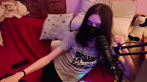 Kristien online show from 11.27.25