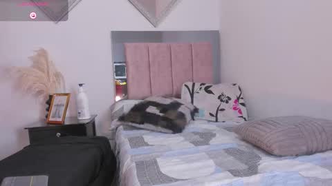 Snapshot of miapearls_ chatting on 02.26.26 miapearls_ online show from 02.26.26