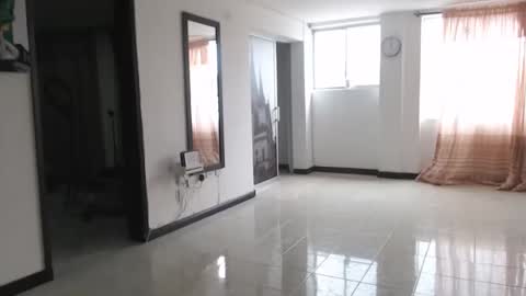 Mia Peyton   online show from 12.08.24