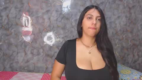 miarouse1531 online show from 12.14.25