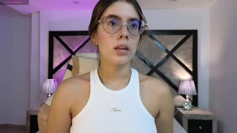 Mia online show from 04.02.26