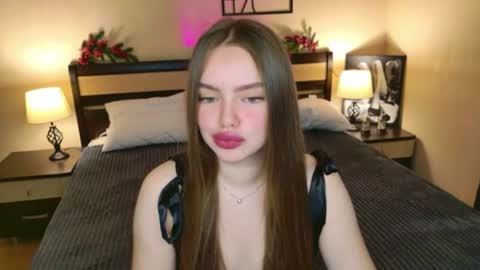 Snapshot of miasmart chatting on 06.24.26 miasmart online show from 06.24.26
