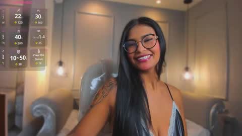 Mia  online show from 02.25.26