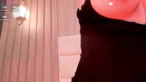 Mia online show from 01.15.25