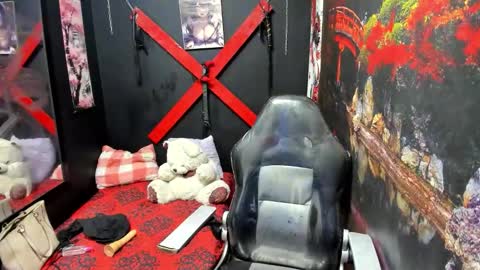 Snapshot of miatentazione chatting on 09.27.25 Mariana online show from 09.27.25