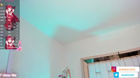 Mia Villalobos online show from 02.05.25