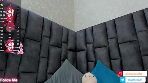 Mia Villalobos online show from 02.13.25