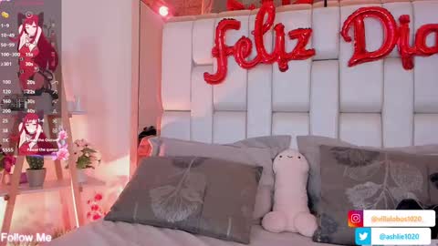 Mia Villalobos online show from 02.18.25