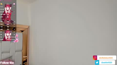 Mia Villalobos online show from 02.25.25