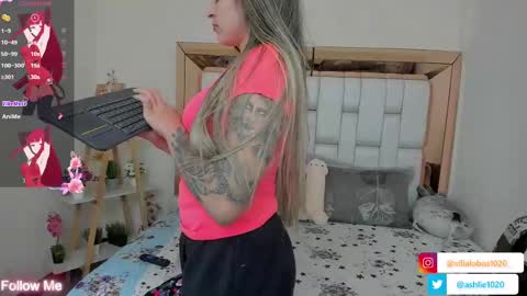 Mia Villalobos online show from 03.03.25