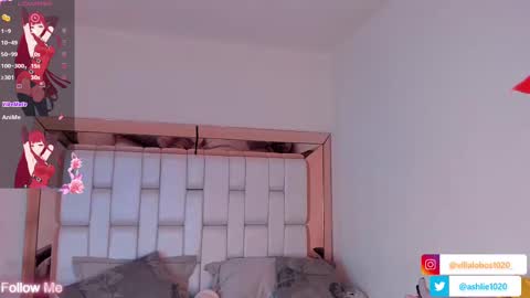 Mia Villalobos online show from 03.12.25