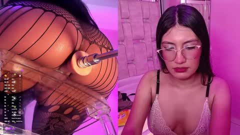 Snapshot of miavoss_ chatting on 01.29.25 mia online show from 01.29.25