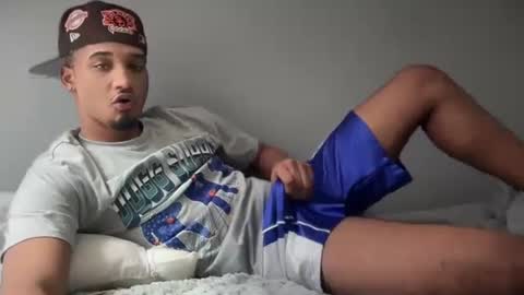 Snapshot of michael_jordanx chatting on 02.12.25 Angel online show from 02.12.25