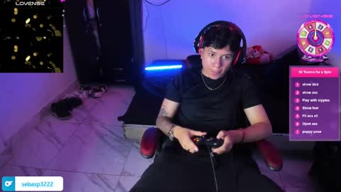 michael independent model  online show from 01.29.25