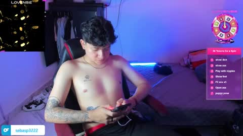 michael independent model  online show from 02.05.25