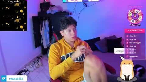 michael independent model  online show from 02.08.25