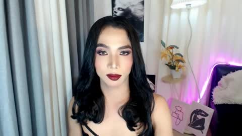 michaelagoddess online show from 04.07.26