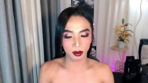 michaelagoddess online show from 04.18.26