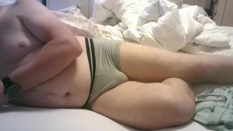 Snapshot of michaelbaden chatting on 09.10.25 michaelbaden online show from 09.10.25