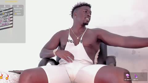 Snapshot of michaell_james chatting on 01.28.25 Michaell online show from 01.28.25