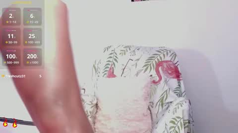 Snapshot of michaell_james chatting on 09.30.25 Michaell online show from 09.30.25