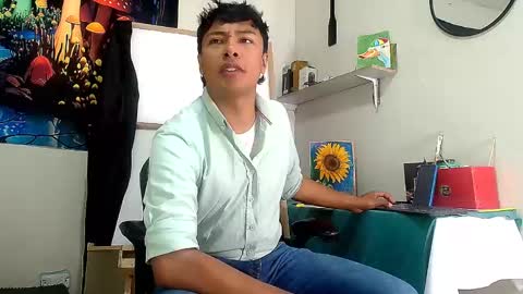 Snapshot of michaelstones chatting on 05.19.26 michaelstones online show from 05.19.26