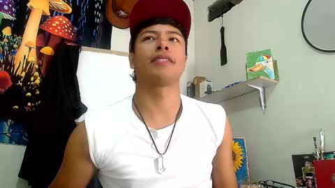 Snapshot of michaelstones chatting on 05.22.26 michaelstones online show from 05.22.26