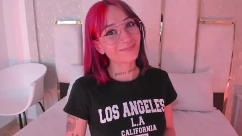 Snapshot of michaelwalkerr chatting on 01.10.25 Michael Walkerr online show from 01.10.25