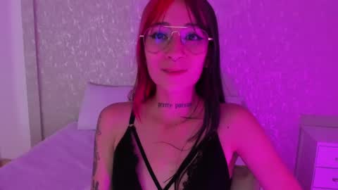 Snapshot of michaelwalkerr chatting on 01.17.25 Michael Walkerr online show from 01.17.25