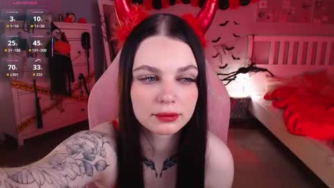 Kate online show from 10.25.25