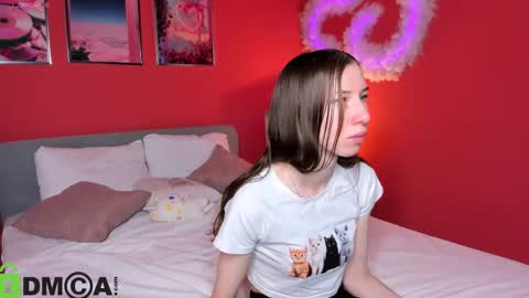 michele_mack online show from 10.06.25