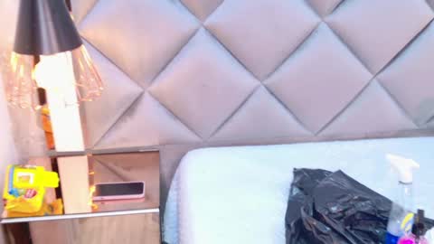 Snapshot of michell_starrr chatting on 05.26.26 michell_starrr online show from 05.26.26