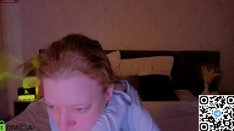 Snapshot of michelle_blond chatting on 04.28.26 michelle_blond online show from 04.28.26
