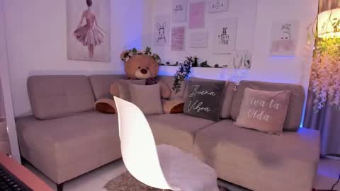 Michelle online show from 12.29.24