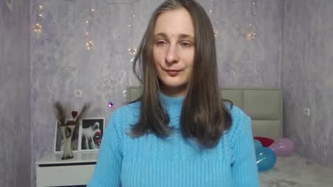 Snapshot of michellee11 chatting on 01.15.25 Michel online show from 01.15.25