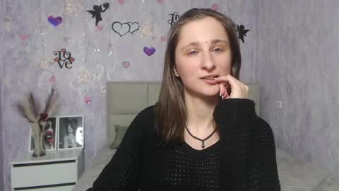 Snapshot of michellee11 chatting on 02.20.25 Michel online show from 02.20.25