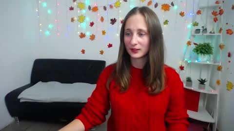 Snapshot of michellee11 chatting on 11.22.25 Michel online show from 11.22.25