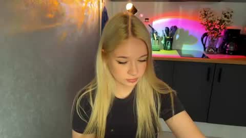 Michelle3 online show from 07.26.26
