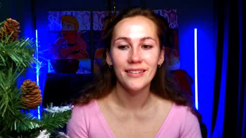 Snapshot of michelleortis chatting on 12.24.24 MichelleOrtis online show from 12.24.24