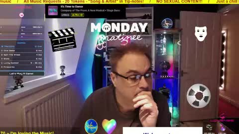 Professional Moderator  Mick Mickey online show from 05.11.26