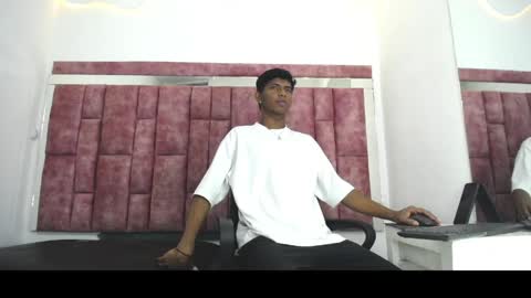 Mick storm online show from 04.10.26