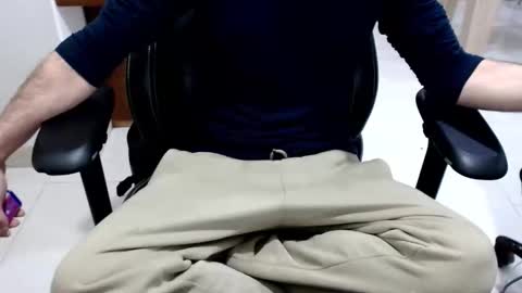 microfama00 online show from 01.11.26