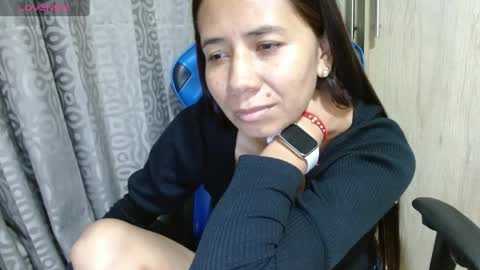 Snapshot of miculohot chatting on 04.18.26 vanesa sexy online show from 04.18.26