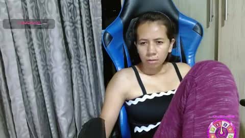 Snapshot of miculohot chatting on 05.27.26 vanesa sexy online show from 05.27.26