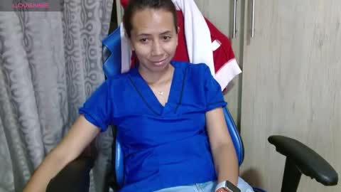 Snapshot of miculohot chatting on 05.30.26 vanesa sexy online show from 05.30.26